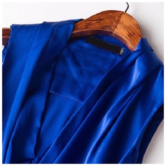 Silk Blue Teal Draping Top & Pant Set - Picture 2 of 12